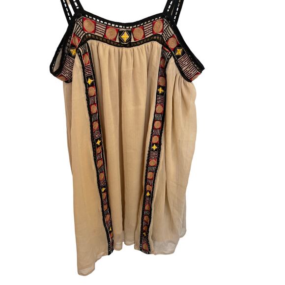 In Luv Embroidered Dress Small - Picture 5 of 7